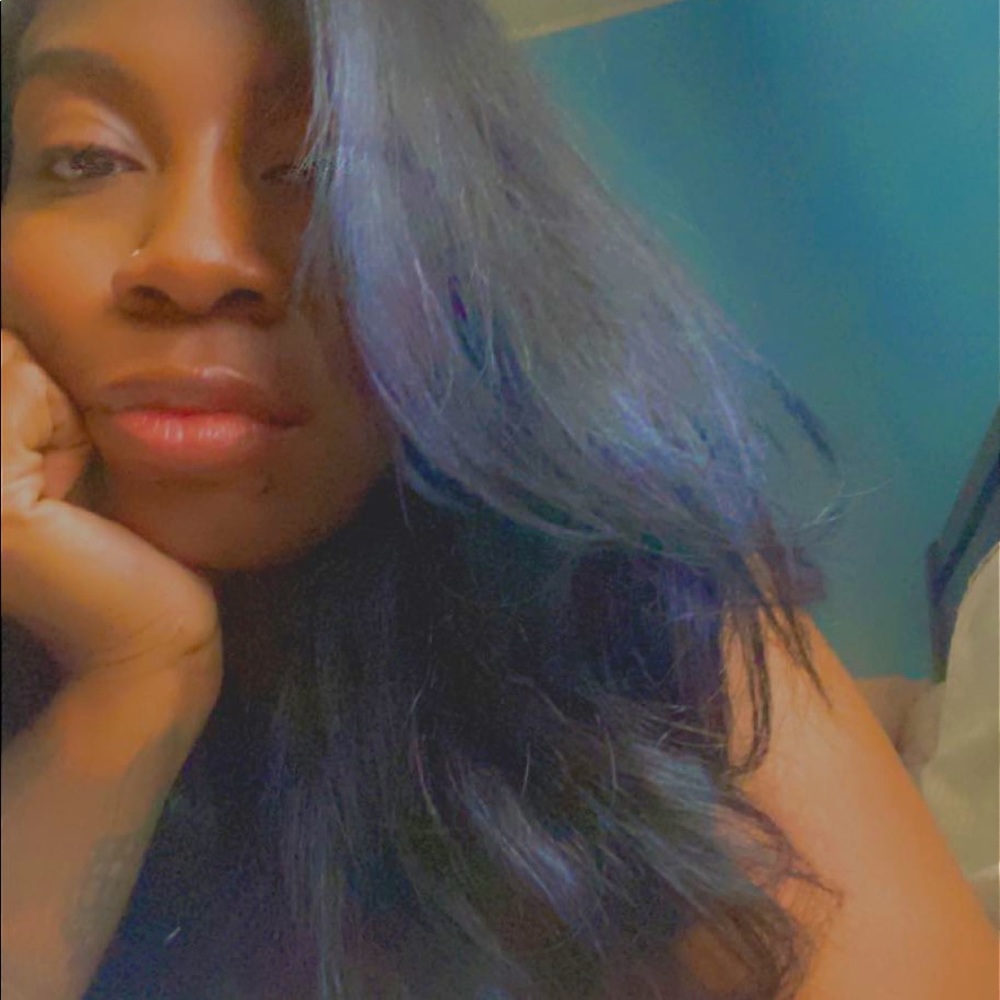 Meet your Posher, Brionda